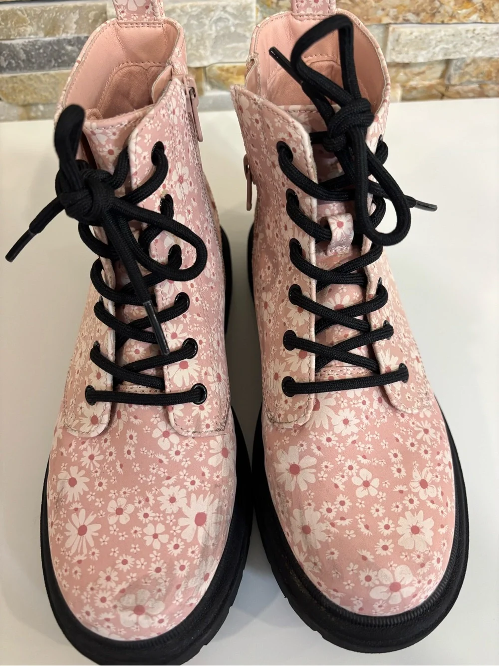 Art Class Girls Kayden Floral Combat Boots Size 4 Pink Daisy Lace Up Zip